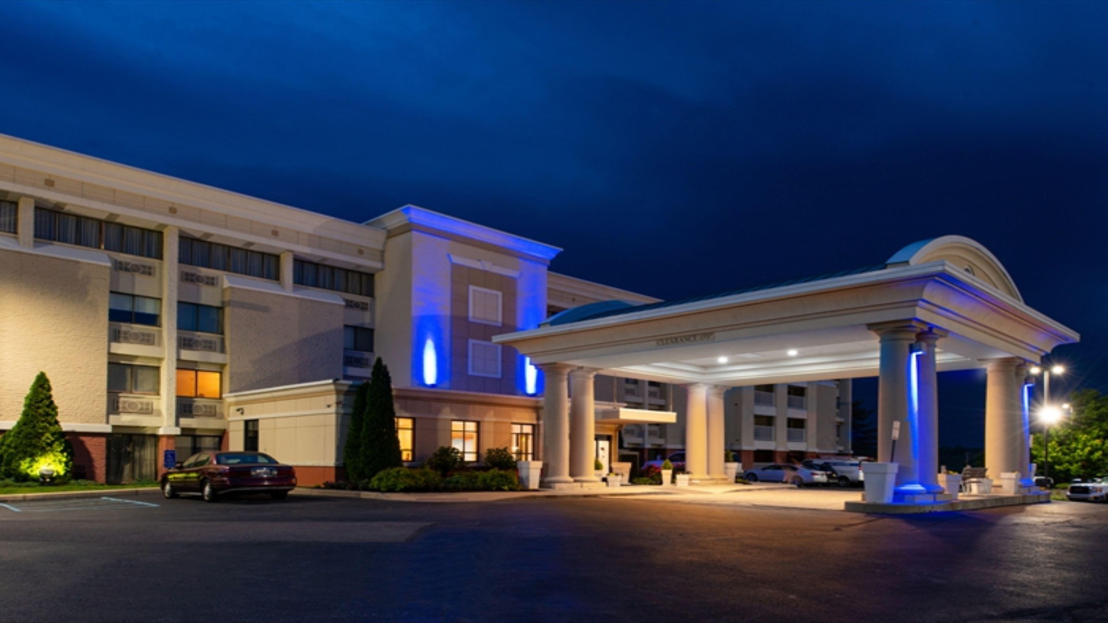 Holiday Inn Express Cincinnati West By Ihg Dent Exterior foto